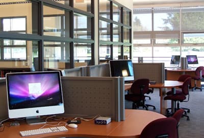 Computerarbeitsplätze an der University of Victoria