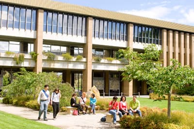 Gebäude der La Trobe University in Melbourne (Australien)