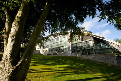Gebäude der Robert Gordon University in Schottland