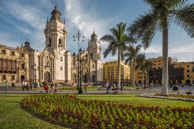 Kathedrale von Lima (Peru) auf dem Hauptplatz der Stadt 
