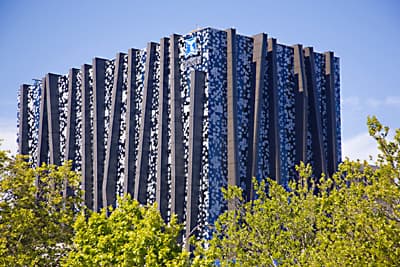 Modernes Gebäude der University of Melbourne