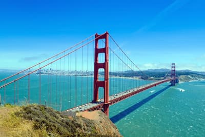 Blick auf die Golden Gate Bridge und San Francisco