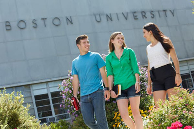 Studenten auf dem Campus der Boston University