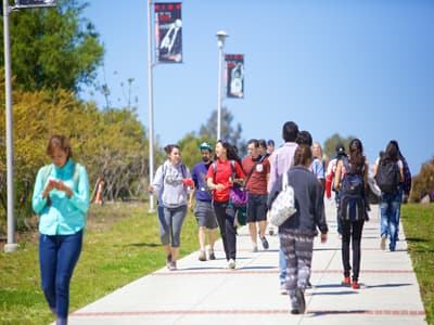 Studenten aus dem Campus der California State University East Bay