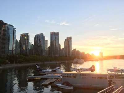 Hochhäuser am Hafen von Vancouver