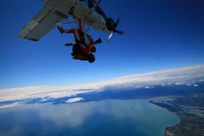 Fallschirmflug in Neuseeland
