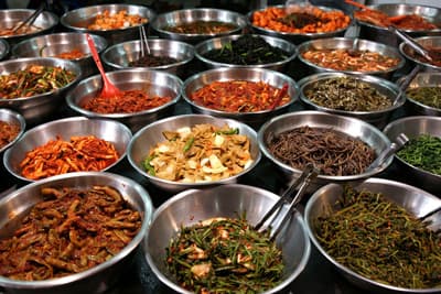 Verschiedenes eingelegtes Gemüse (Südkorea)
