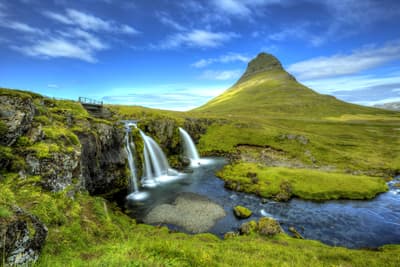 Blick auf den Berg Kirkjufell in Island