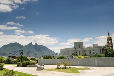 Der Cerro de la Silla in Monterrey (Nuevo Leon, Mexiko)