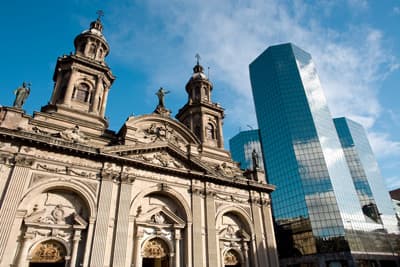 Kathedrale auf der Plaza de Armas in Santiago de Chile