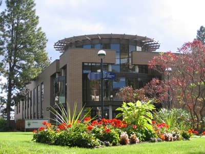 Campusgebäude der Thompson Rivers University